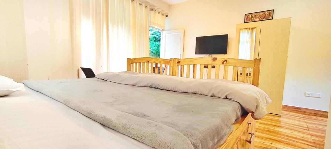 The Culture Nation Hostel Manali Экстерьер фото